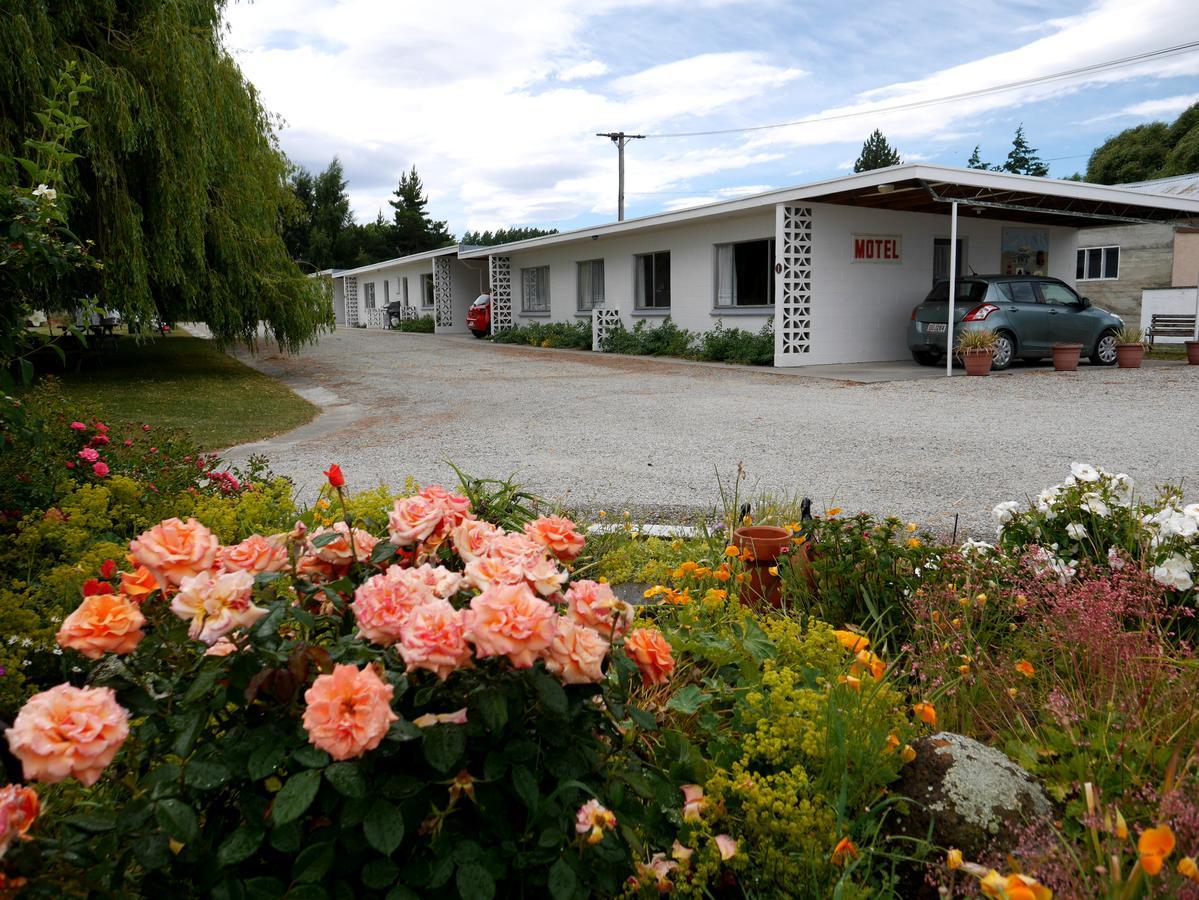 Ranfurly Motels Exterior photo